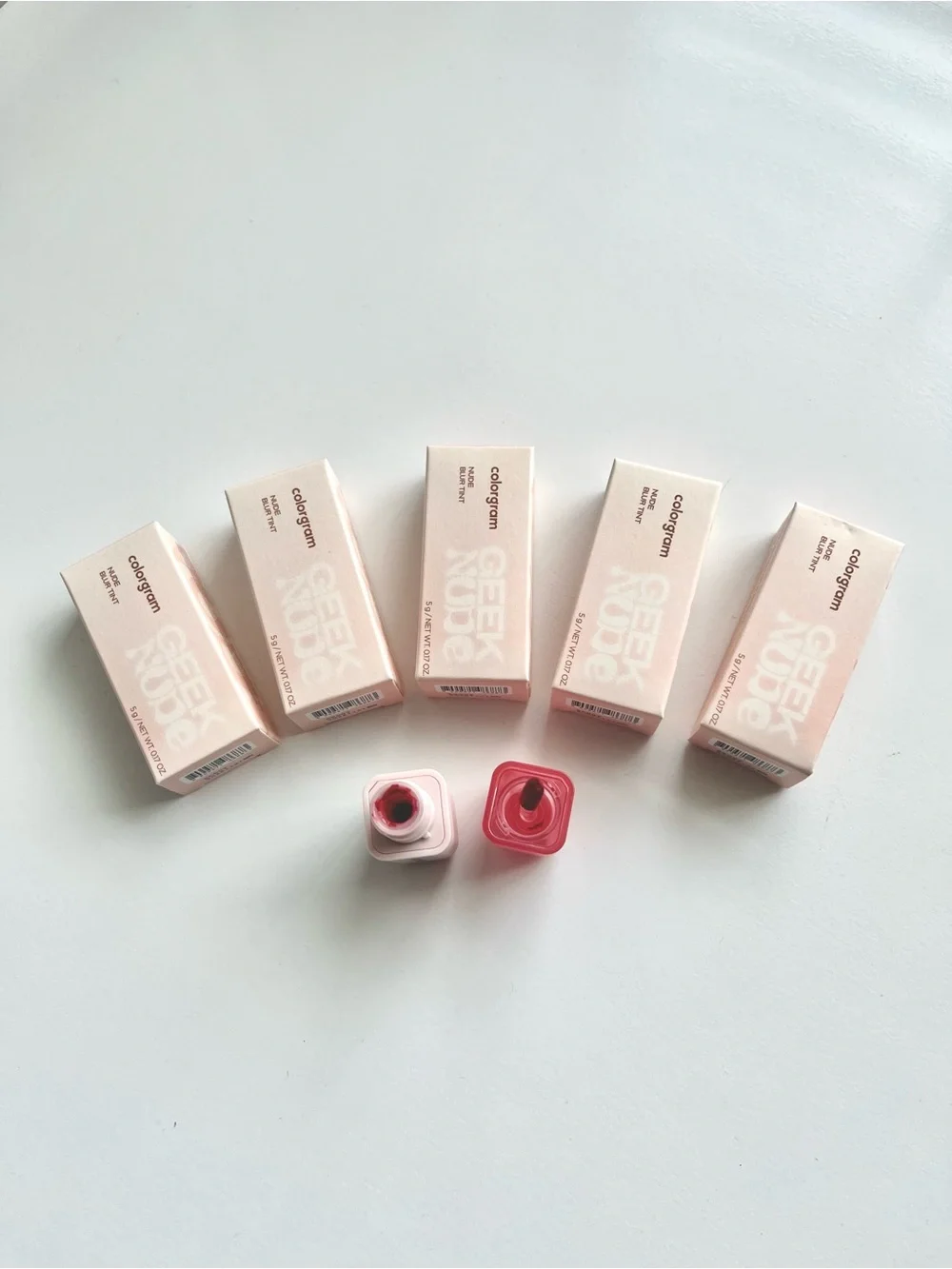 🆕 5 Colorgram Nude Blur Lip Tint-Vintage Red
